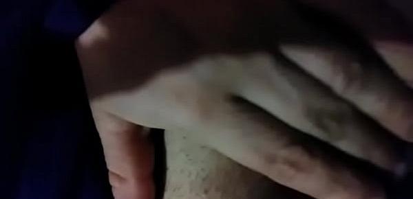 La mamá de mi amigo se masturba